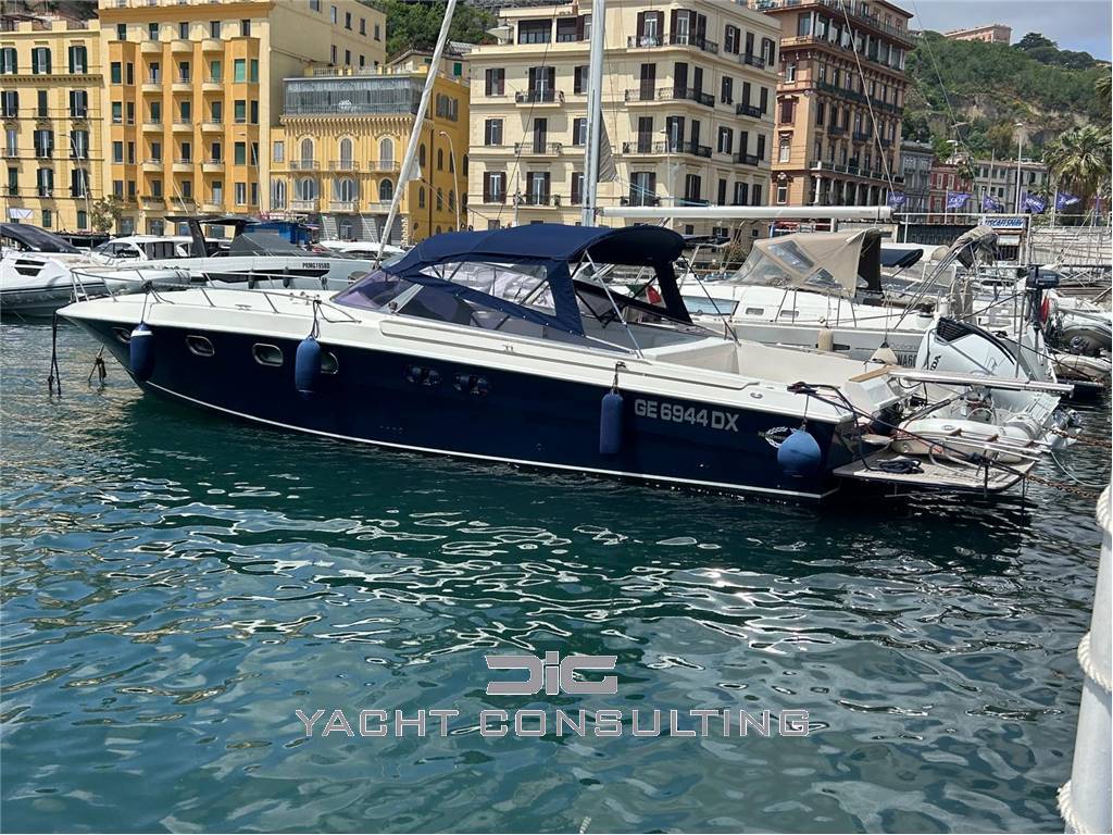 Magnum Marine Magnum 40 Sport