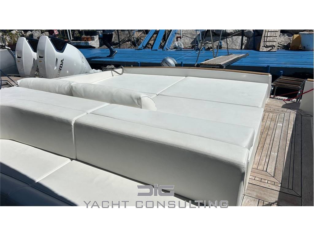 Magnum Marine Magnum 40 Sport