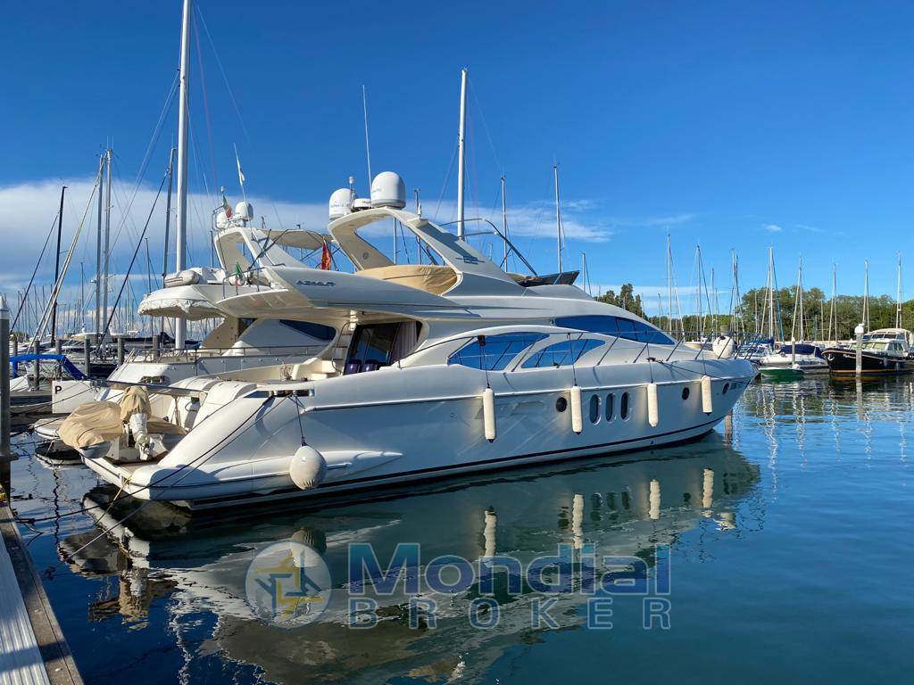 Azimut AZ 62