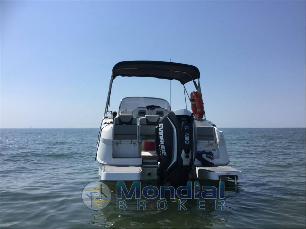 Karnic Powerboats LTD - Cipro Karnic 702 SL