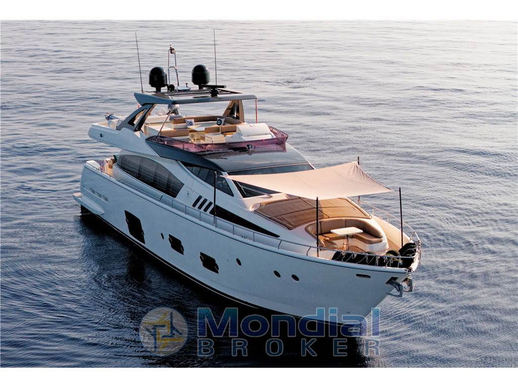 Ferretti Yachts FERRETTI 800 HT
