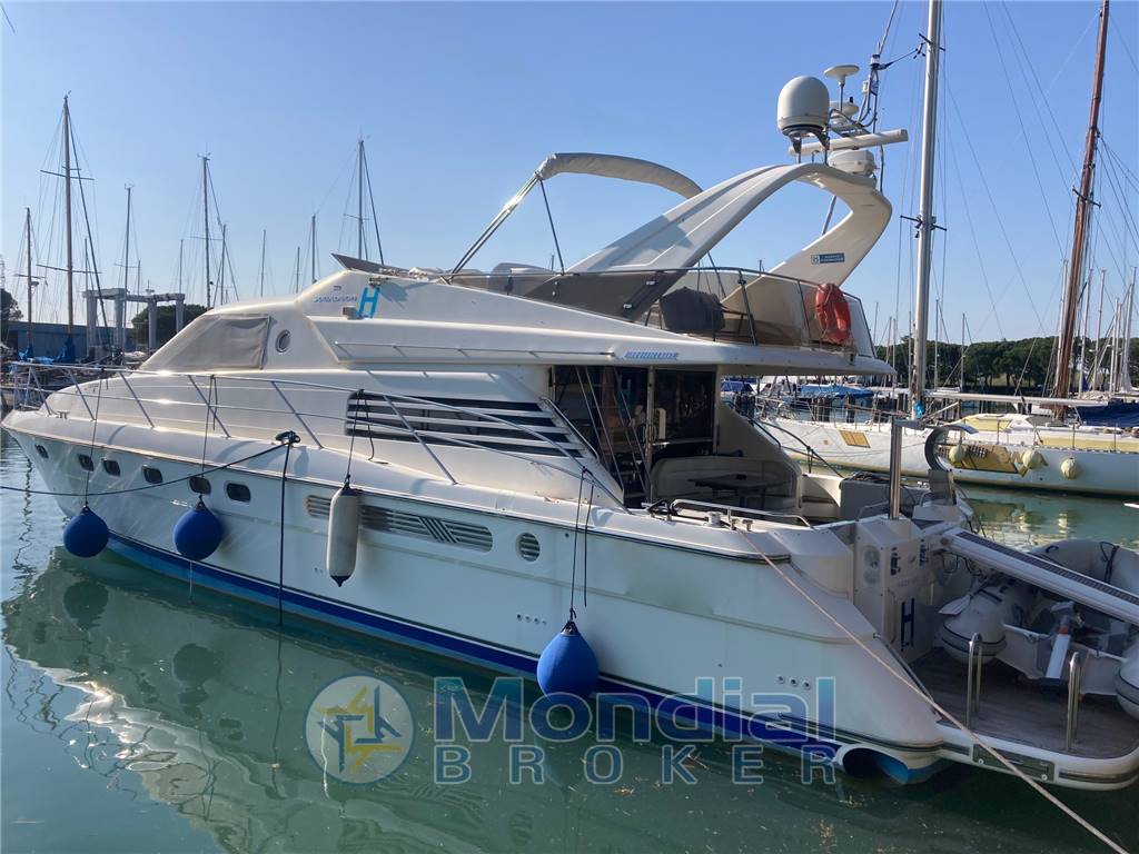 Fairline SQUADRON 62