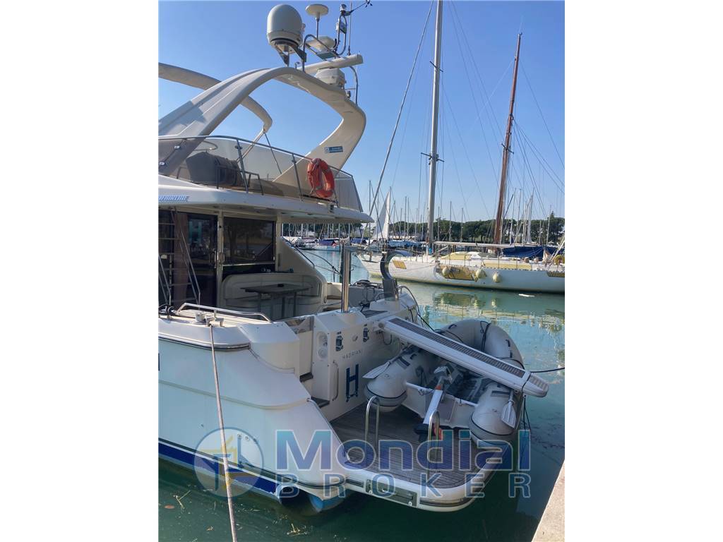 Fairline SQUADRON 62