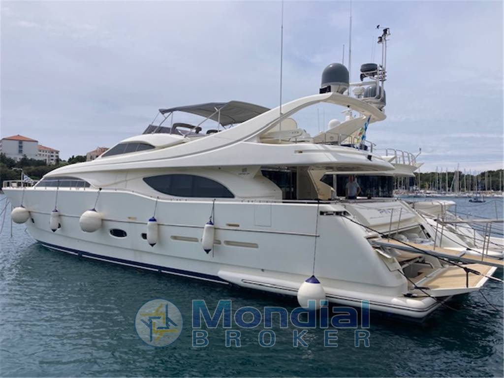 Ferretti Yachts FERRETTI CUSTOM LINE 94 - scafo #20