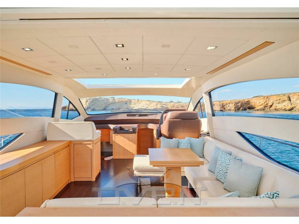 Pershing 64 Hard Top 64