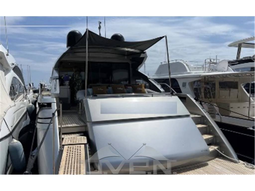 Pershing 64 64 Hard Top