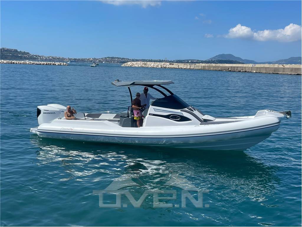 Starmar Hard Top 10.85 Two Cabin