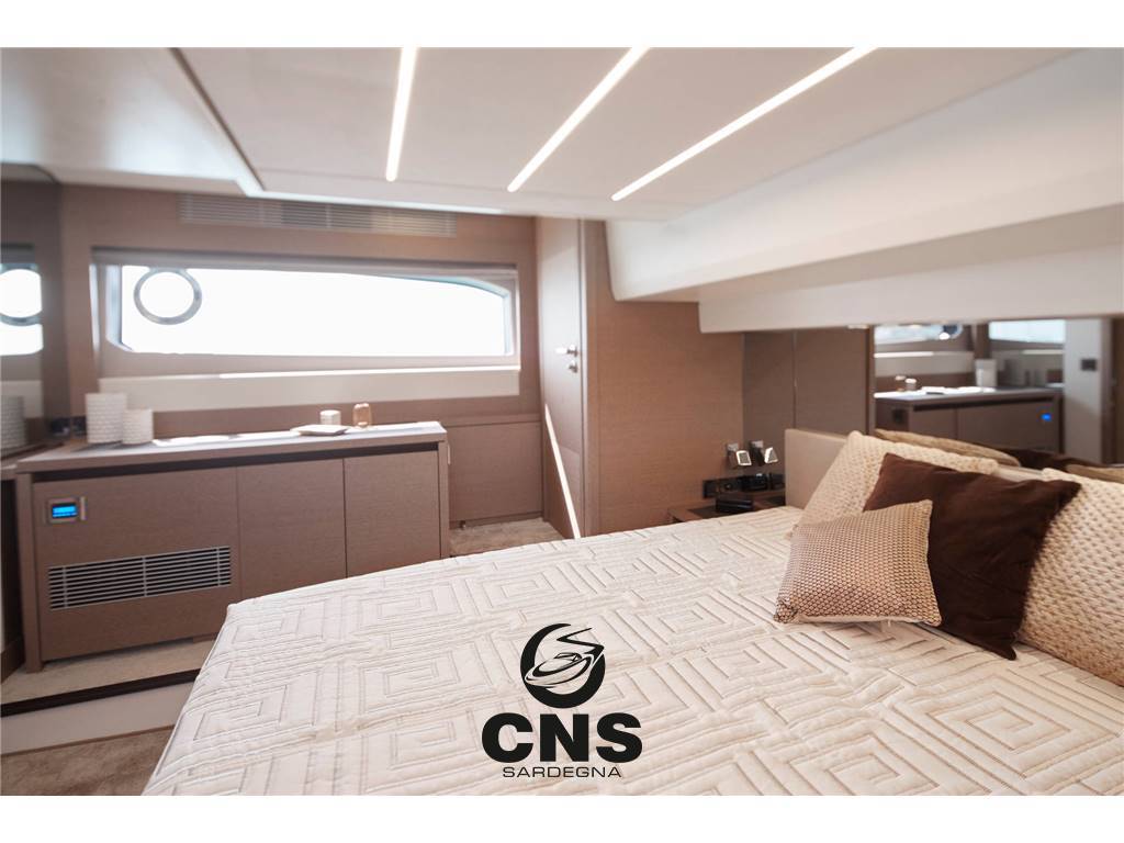 Prestige 520 F