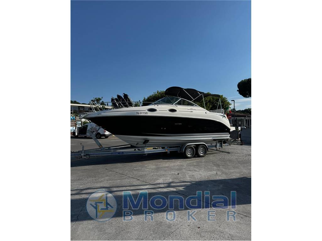 Sea Ray 255 Sundancer