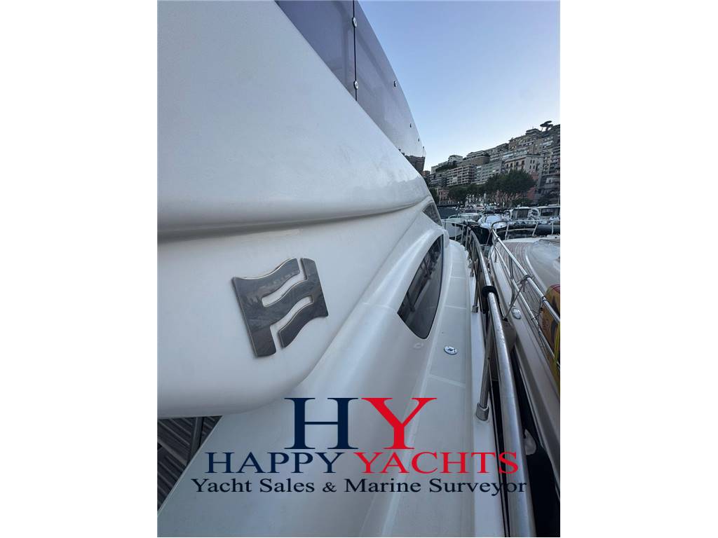 Ferretti Yachts 460