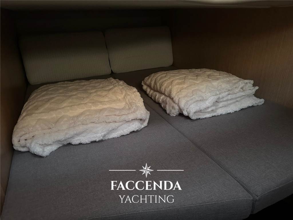 BAVARIA YACHTS S29