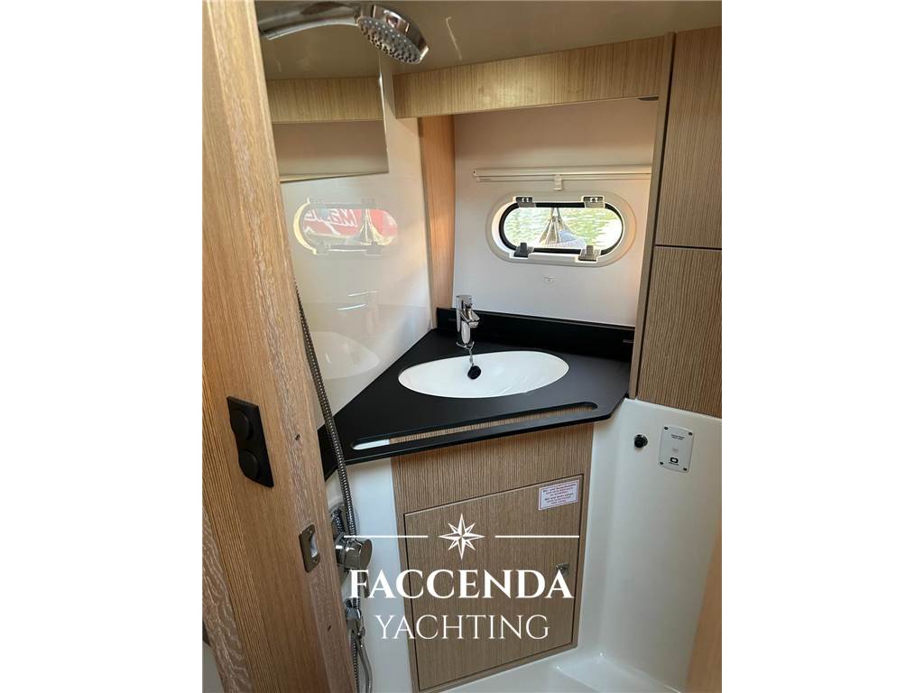 BAVARIA YACHTS S29