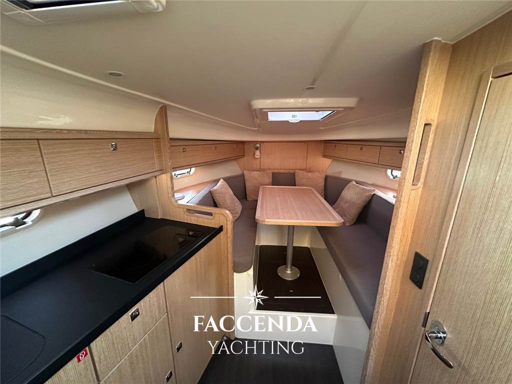 BAVARIA YACHTS S29