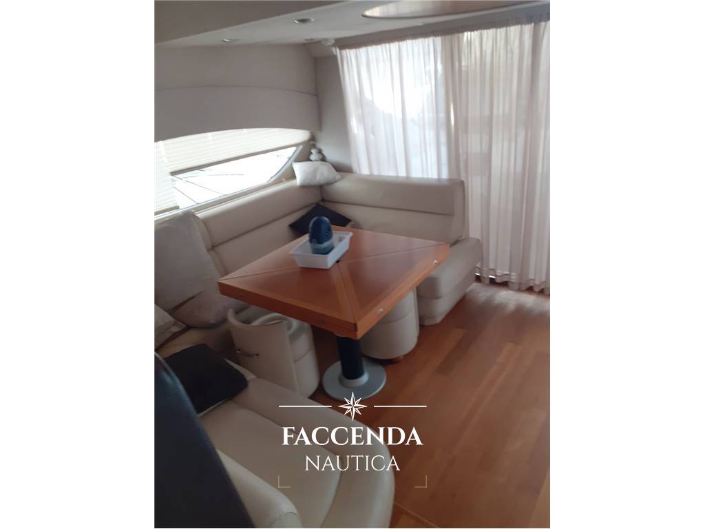 SUNSEEKER PREDATOR 62