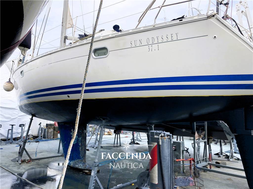 JEANNEAU SUN ODISSEY 37