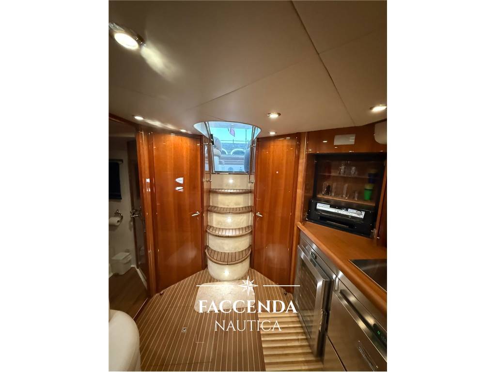 SUNSEEKER PREDATOR 61