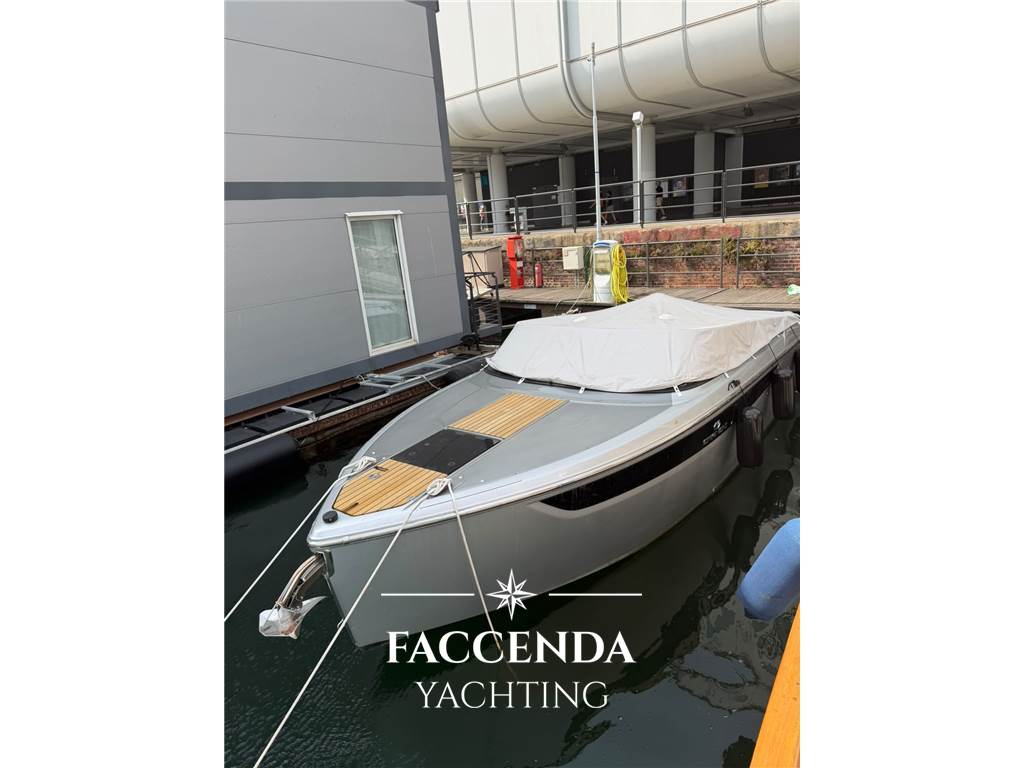 CRANCHI E26 CLASSIC