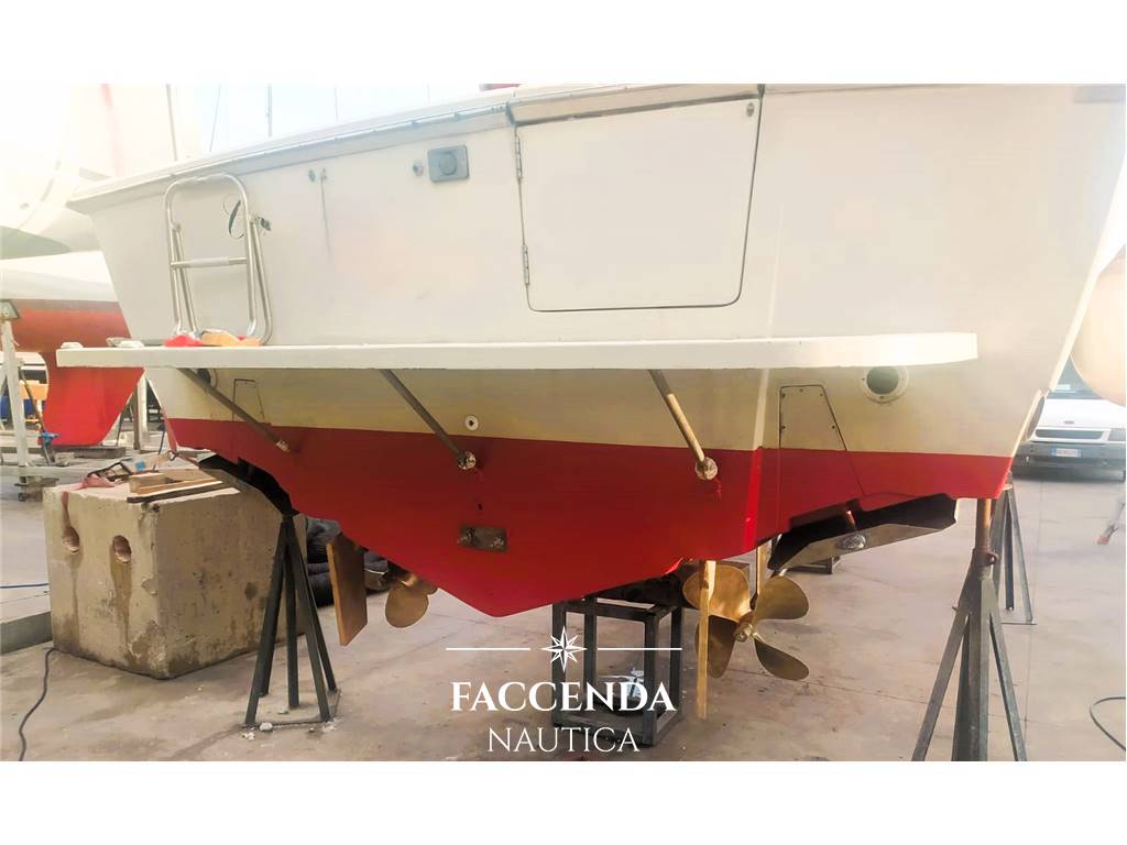 BOSTON WHALER 31 Sport Fisherman
