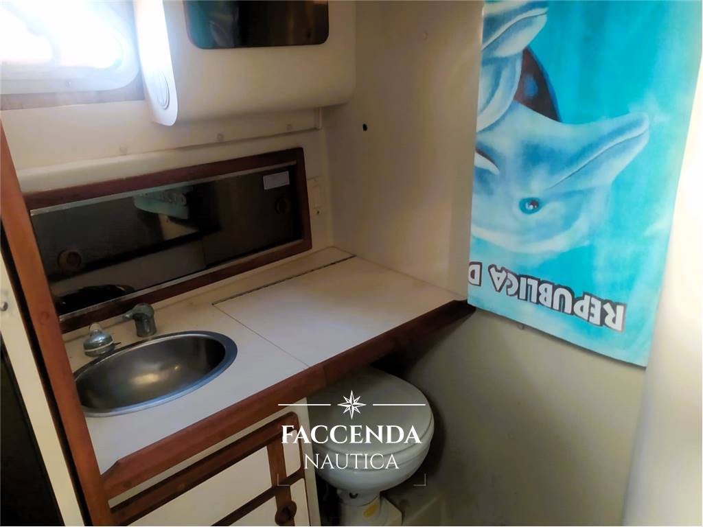 BOSTON WHALER 31 Sport Fisherman