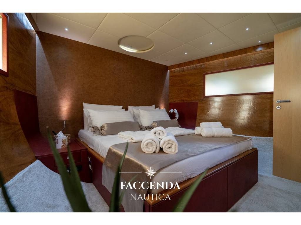 FASHION YACHTS FASHION 68