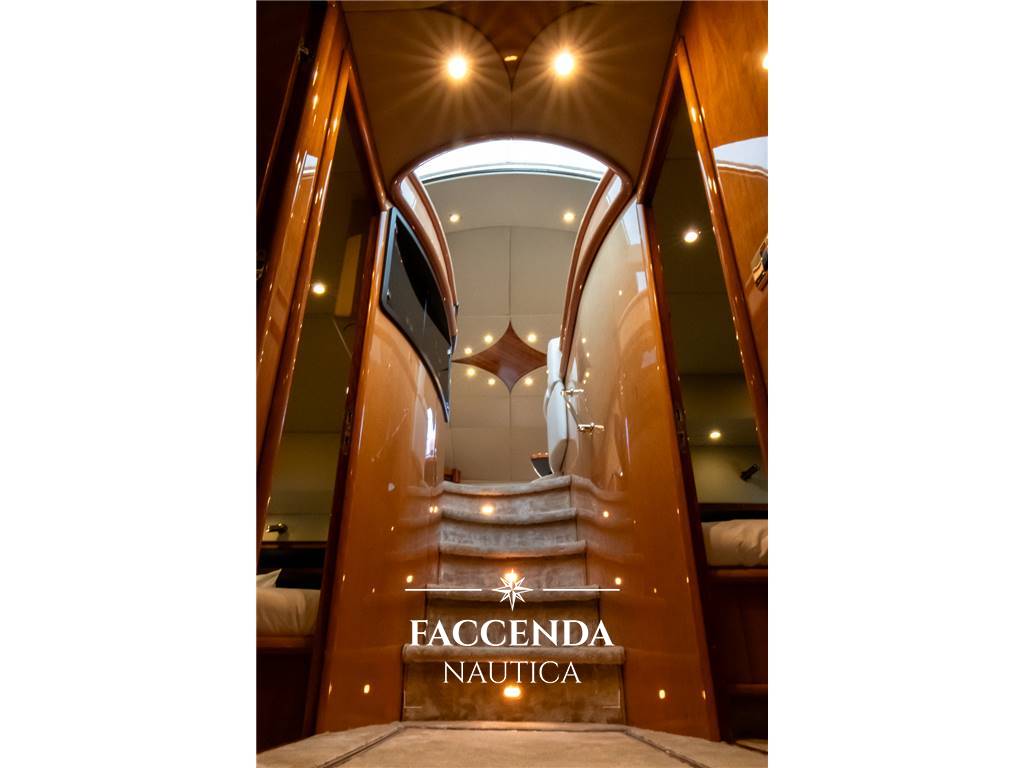 SUNSEEKER MANHATTAN  74