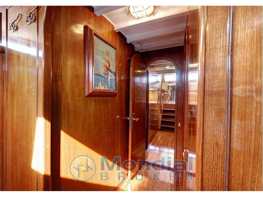 Sangermani 27 Ketch