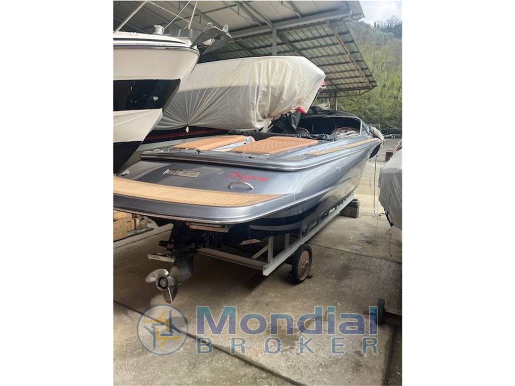 Chris Craft Launch 25