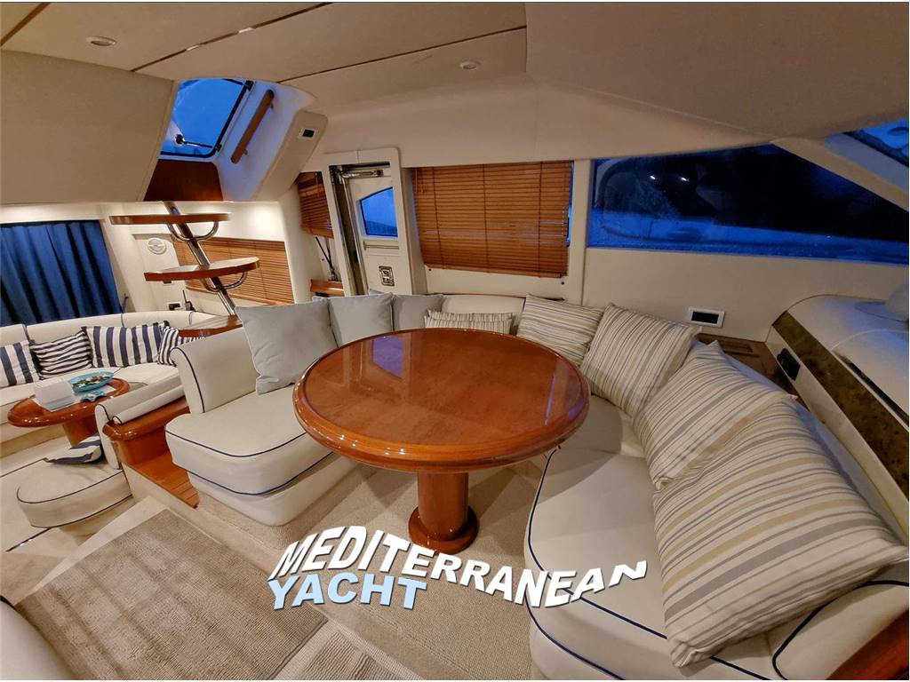 Fairline Squadron 55