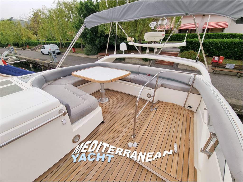 Fairline Squadron 55