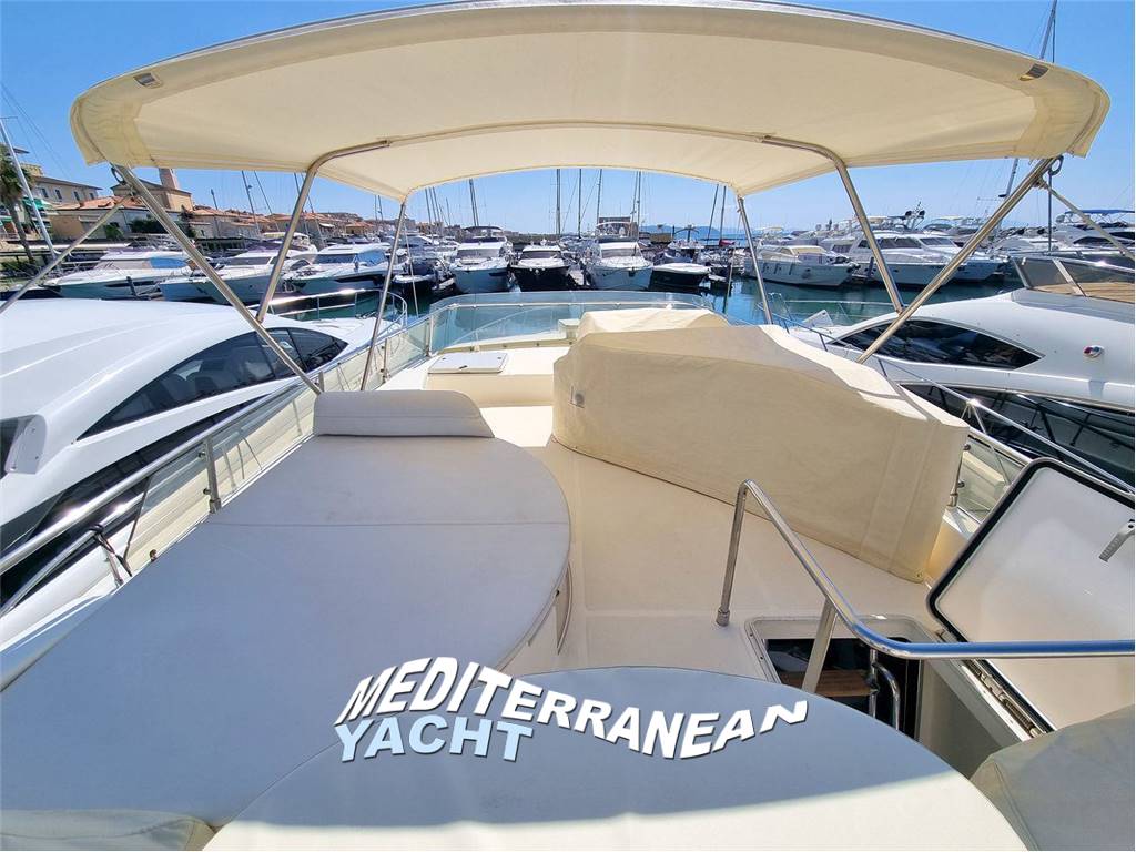 Ferretti 57