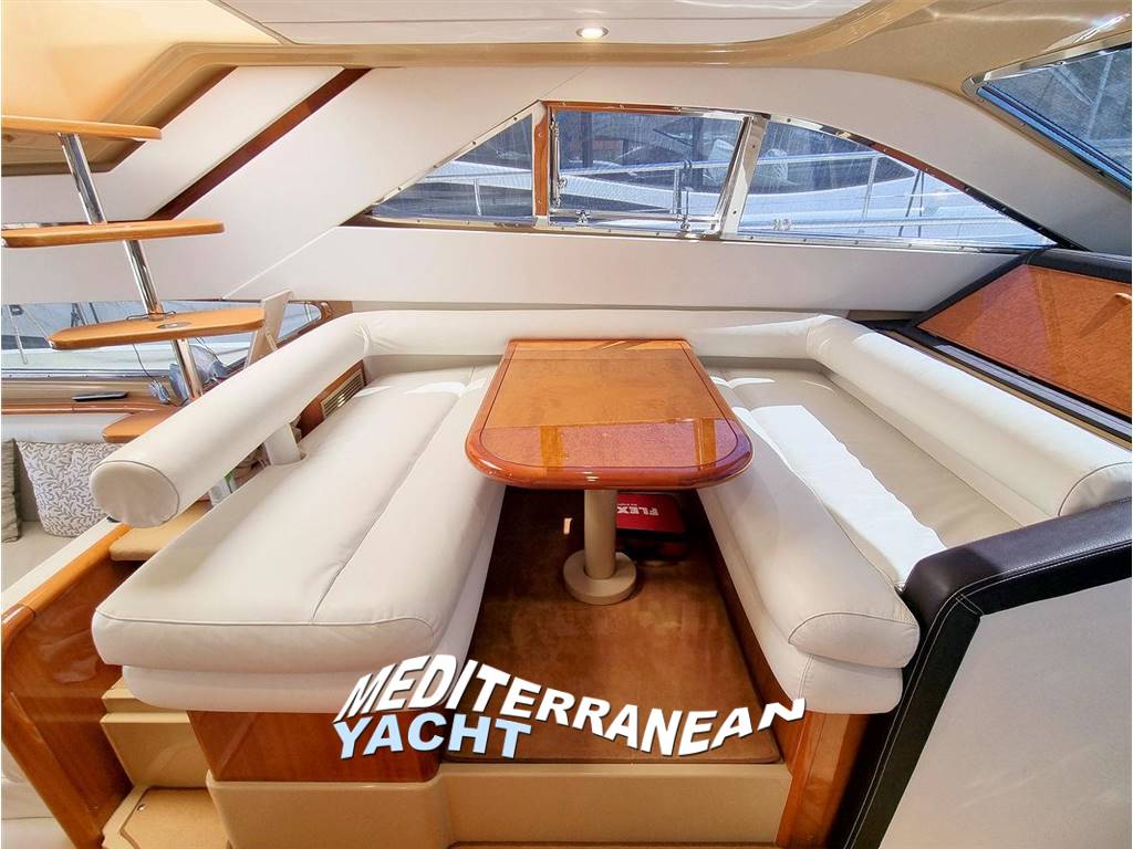 Ferretti 57