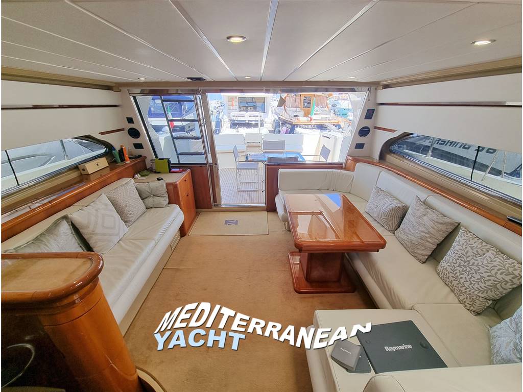 Ferretti 57