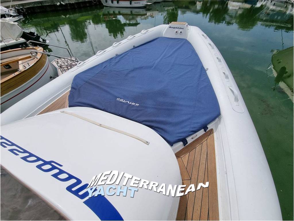 MAGAZZU' - M 11 Coupè