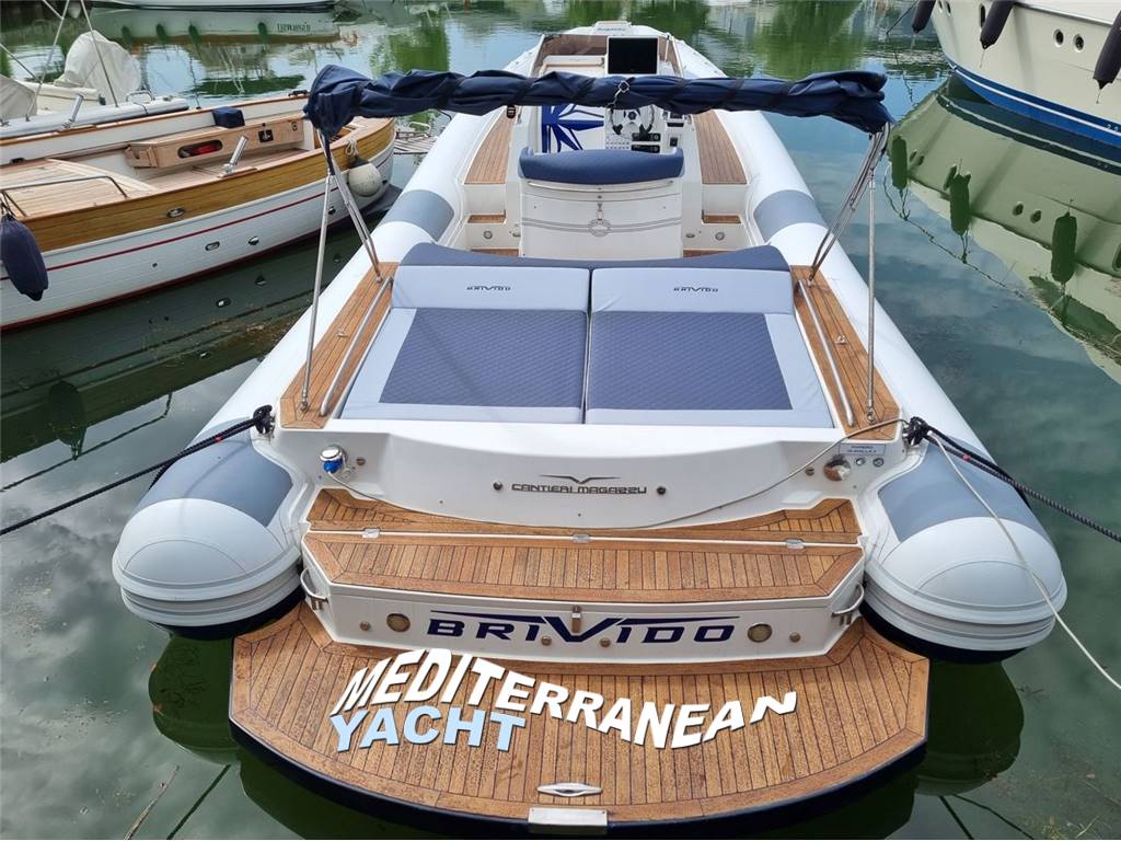 MAGAZZU' - M 11 Coupè