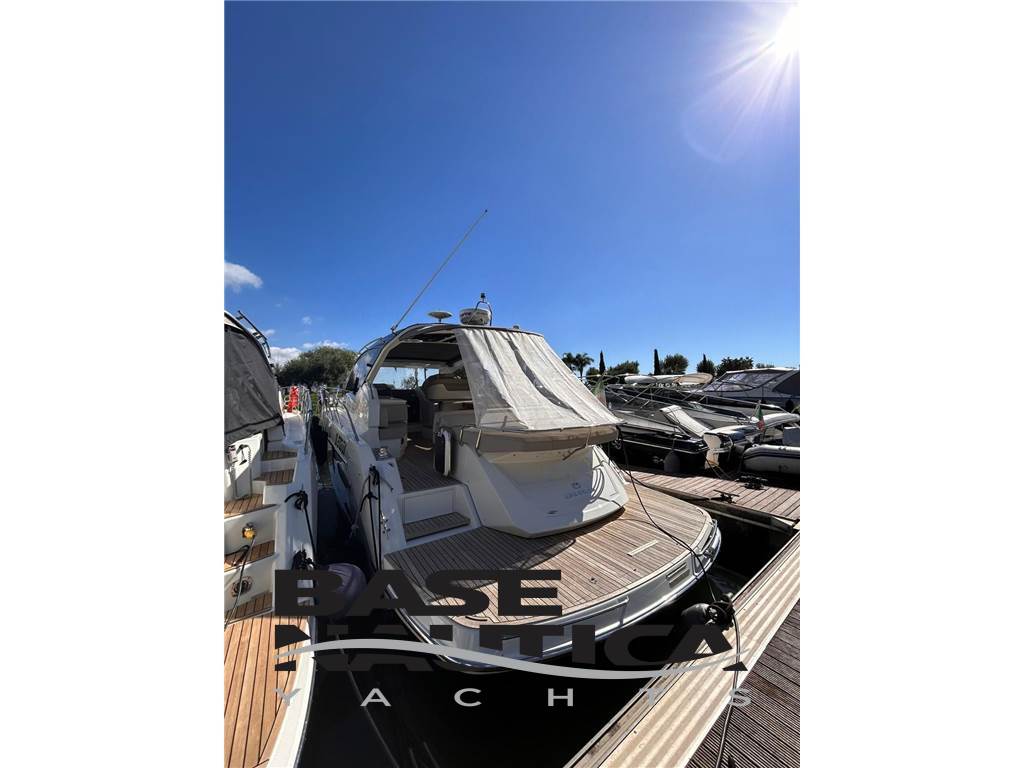 CRANCHI YACHTS M44 HT