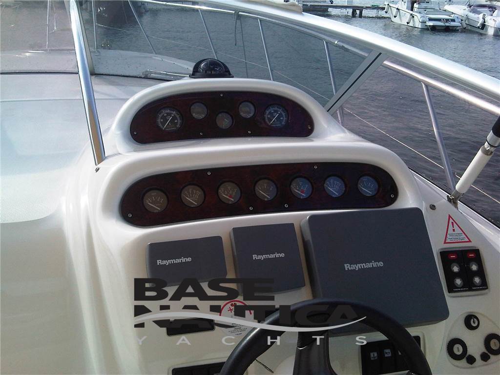 CRANCHI YACHTS ZAFFIRO 34
