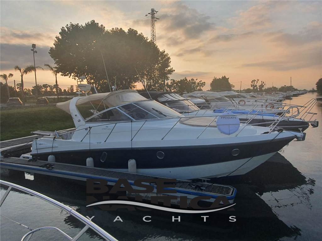 CRANCHI YACHTS ZAFFIRO 32