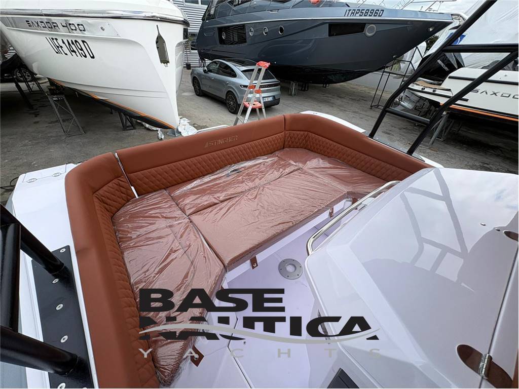ITALBOATS STINGHER 28 GT