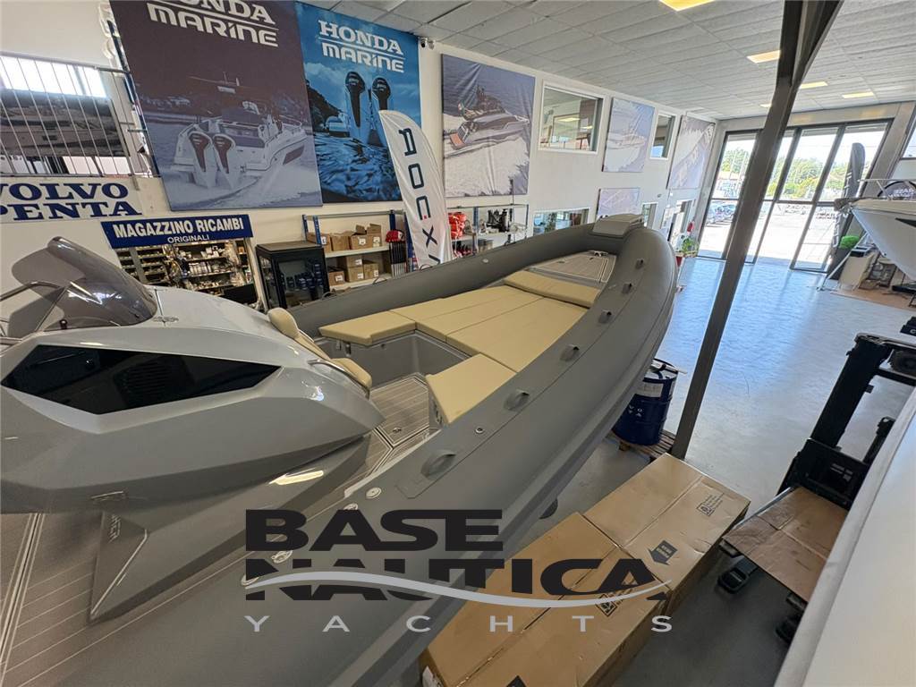 ITALBOATS STINGHER 32 GT