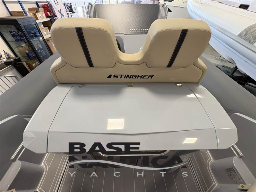 ITALBOATS STINGHER 32 GT