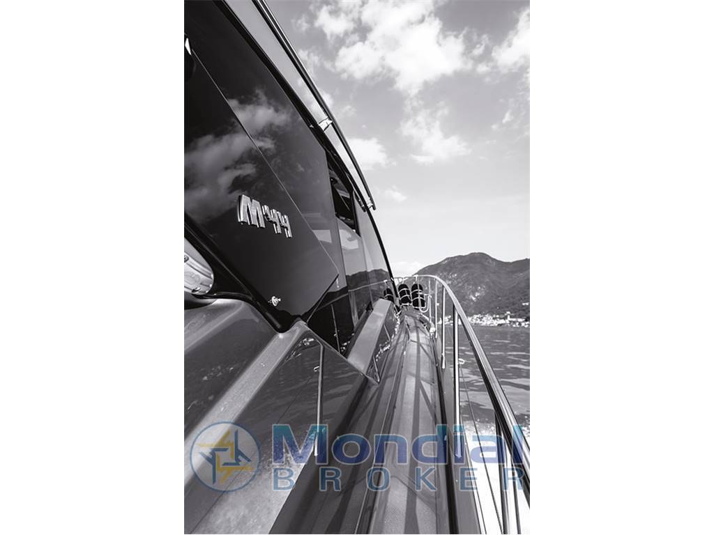 Cranchi M 44 HT