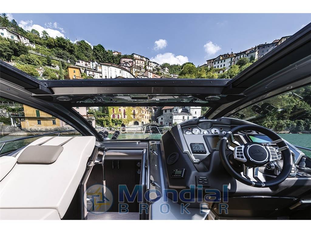Cranchi M 44 HT