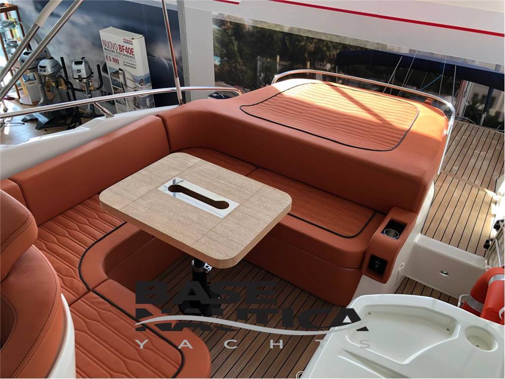 Cranchi E30 Endurance