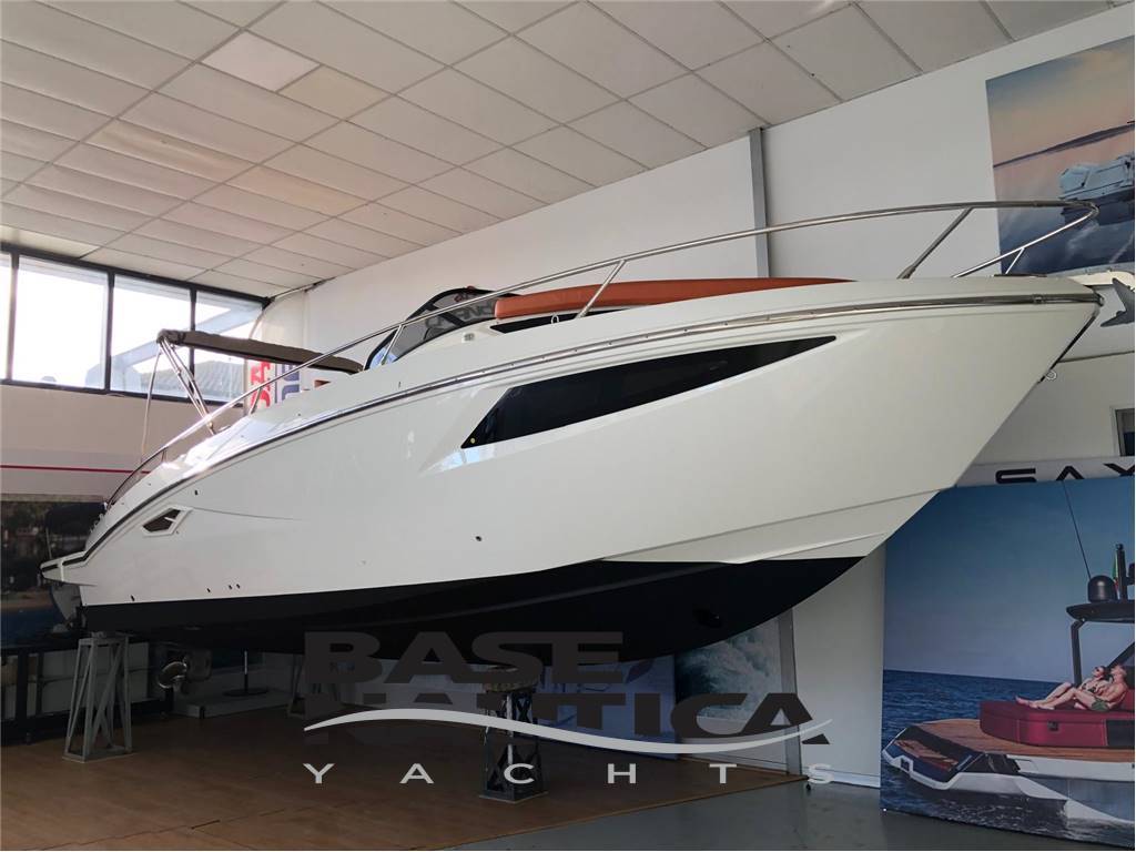 Cranchi E30 Endurance