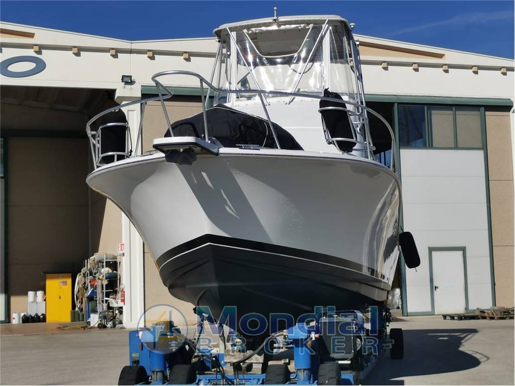 Luhrs 320 Convertible (Refit)