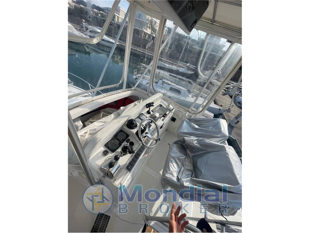Luhrs 320 Convertible (Refit)