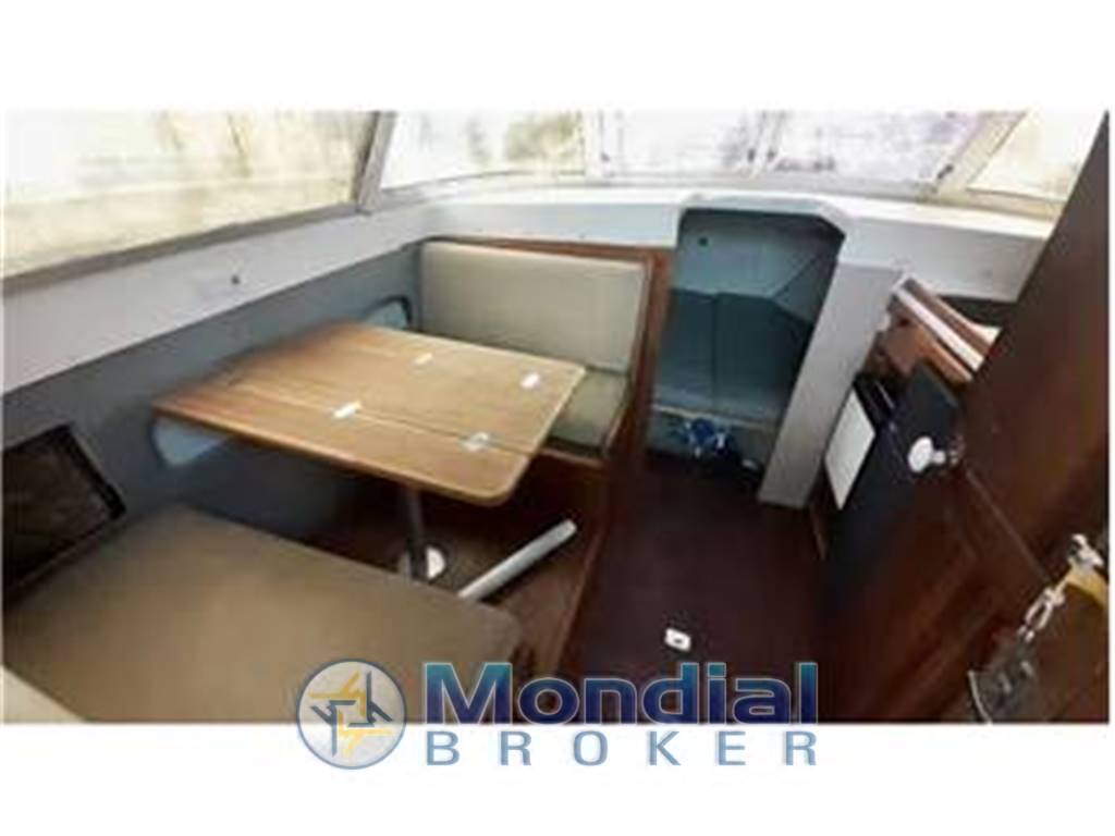 Bertram Express 31 Cruiser (PROJECT BY THUNDERBOAT ITALIA)