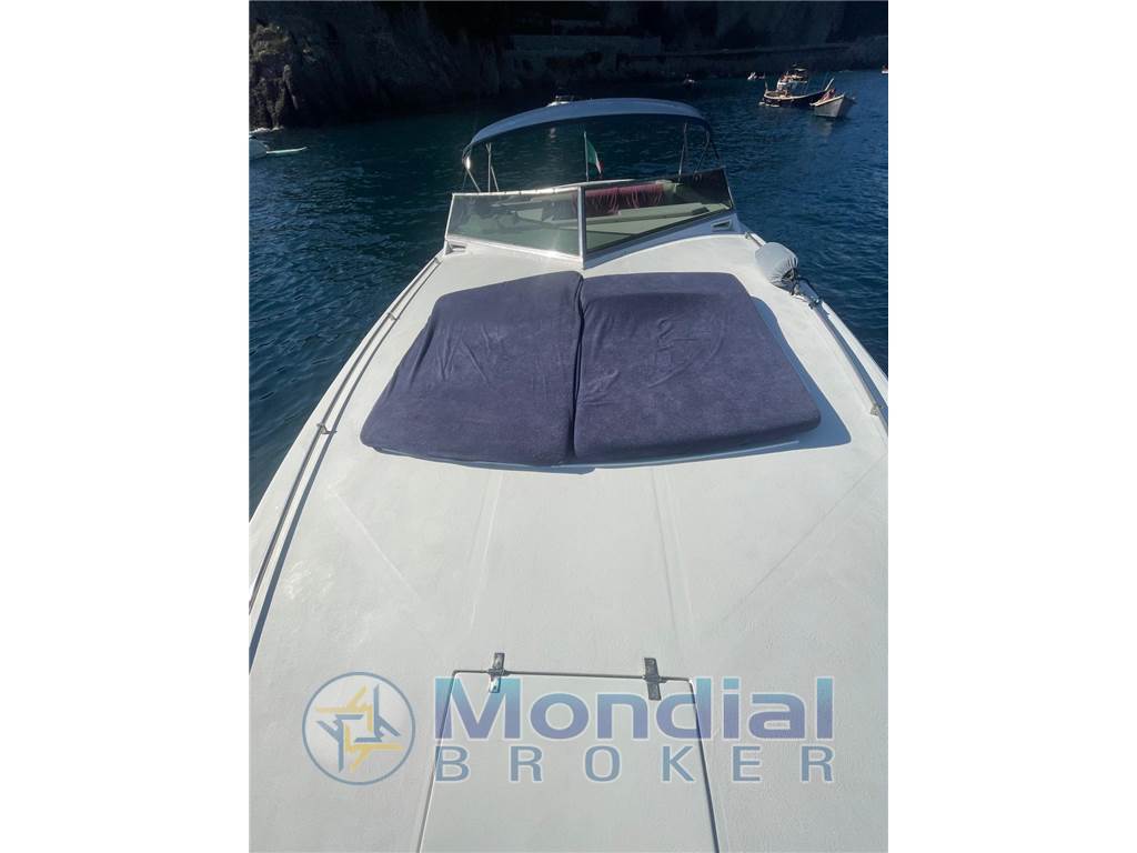Tornado 38 Flush Deck