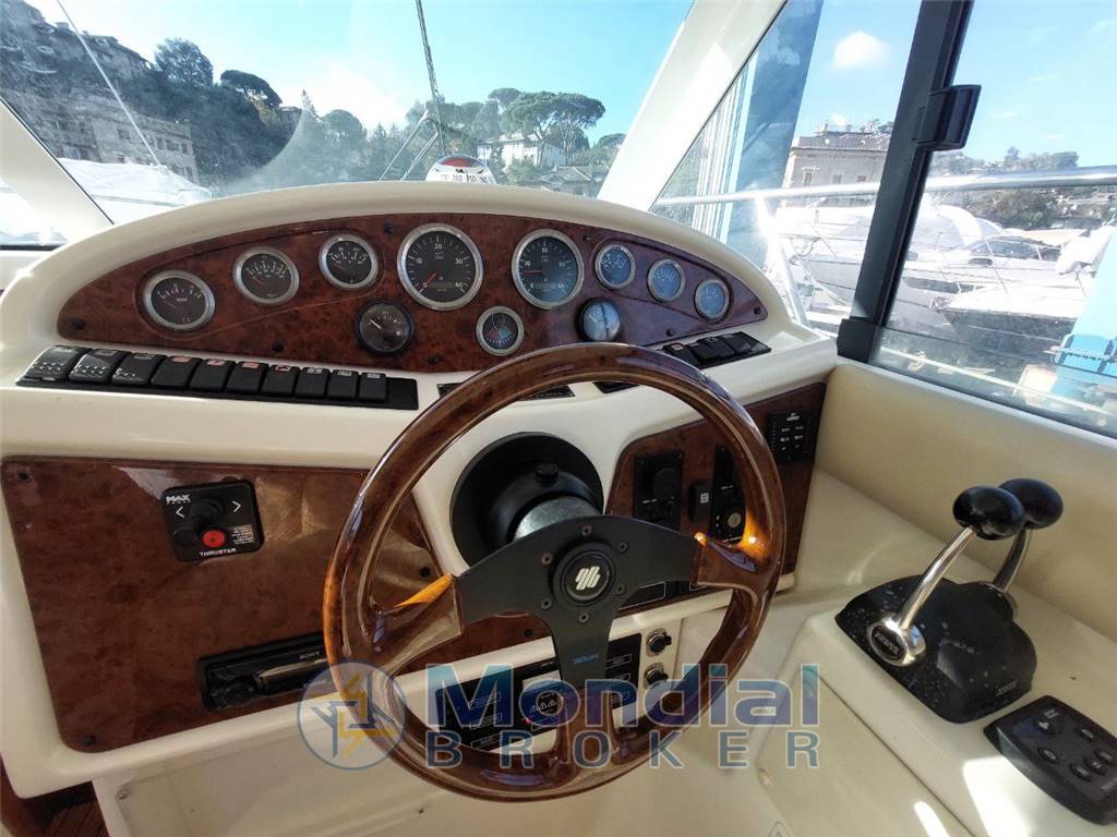 Jeanneau Prestige 32 Fly