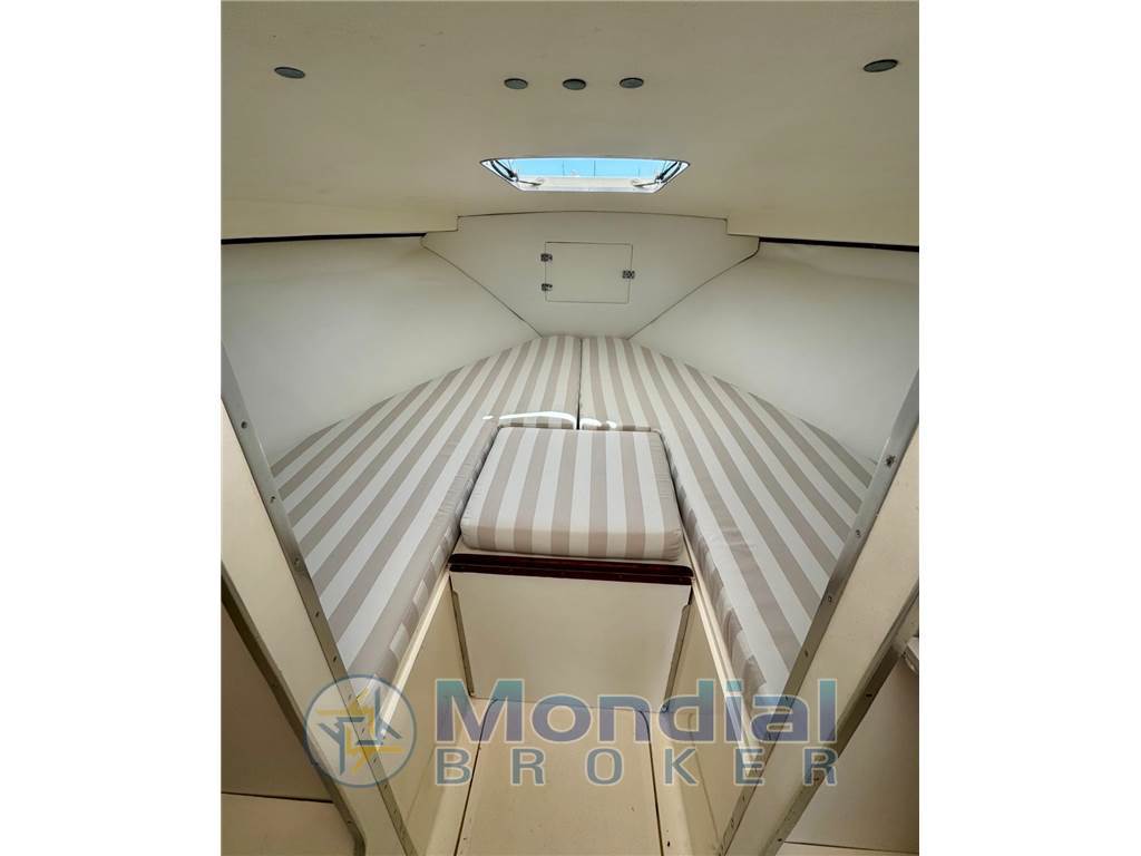 Bertram Moppie 28 (Refittato)